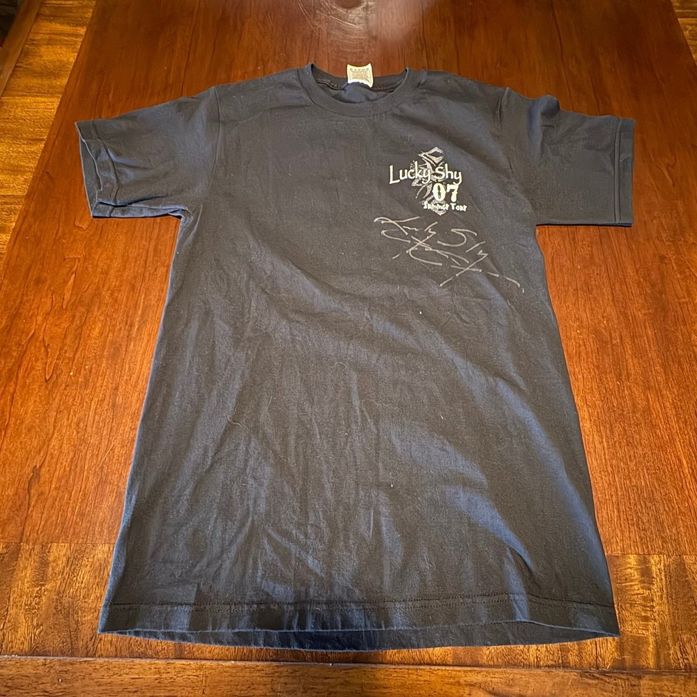 Lucky Shy 2007 Summer Tour Graphic Shirt Signed Country Music Tour‎ Tee